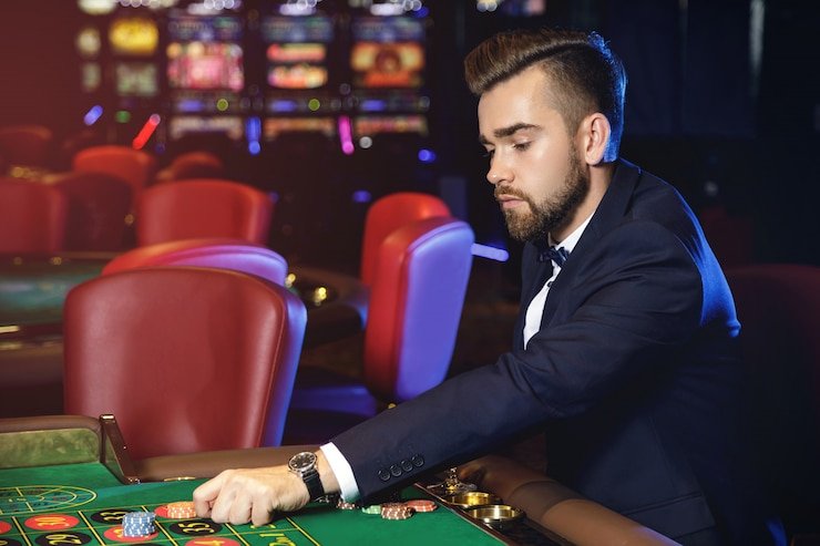 Tampilan live casino dengan dealer profesional untuk pengalaman kasino gaya nyata dari rumah Anda